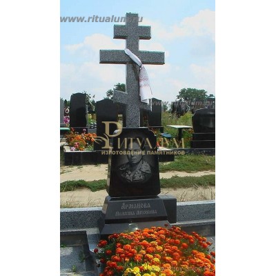Памятник крест 332 — ritualum.ru
